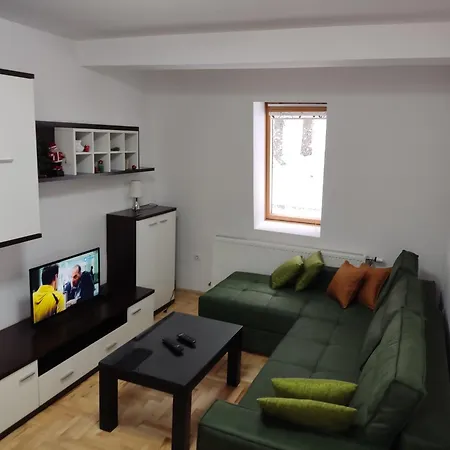 Apartment Colic *